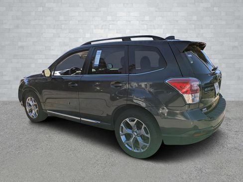 Used 2017 Subaru Forester 2.5i Touring image 7