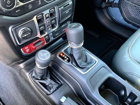 New 2026 Jeep Gladiator Mojave AWD/4WD image 28