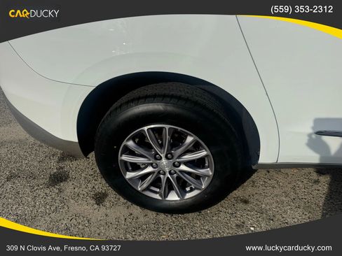 Used 2022 Buick Enclave Essence image 30