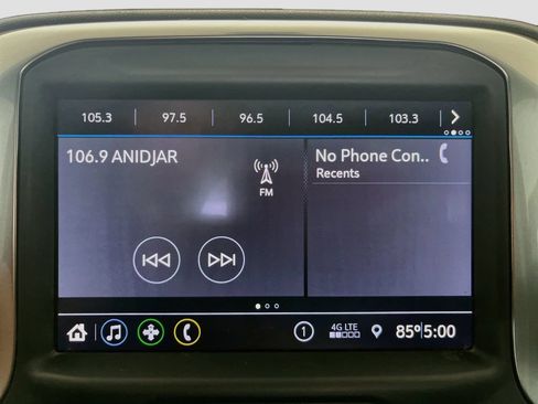 Used 2022 Chevrolet Silverado 1500 LT AWD/4WD image 15