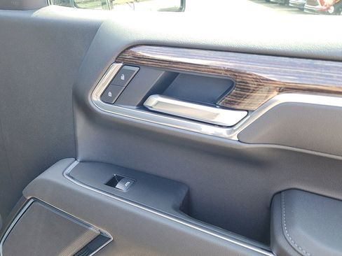 New 2026 GMC Sierra 1500 Elevation image 37