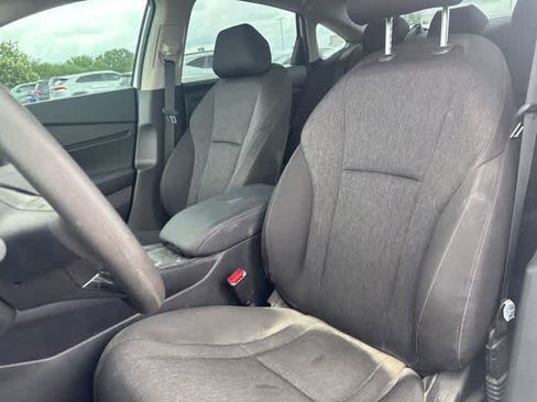 Used 2025 Honda Accord SE image 21