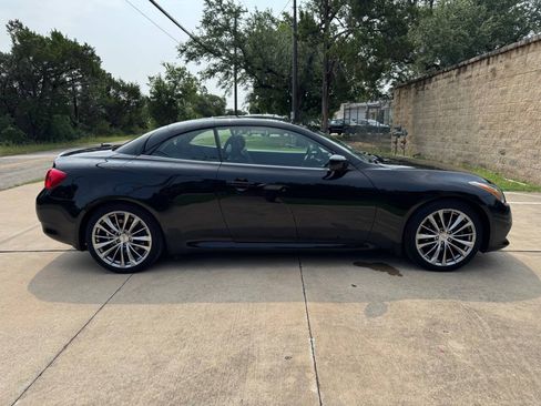 Used 2013 INFINITI G37 Convertible w/ Premium Pkg RWD image 18