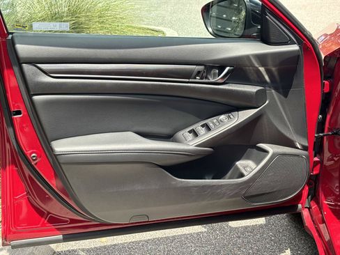Used 2022 Honda Accord Sport Special Edition image 16