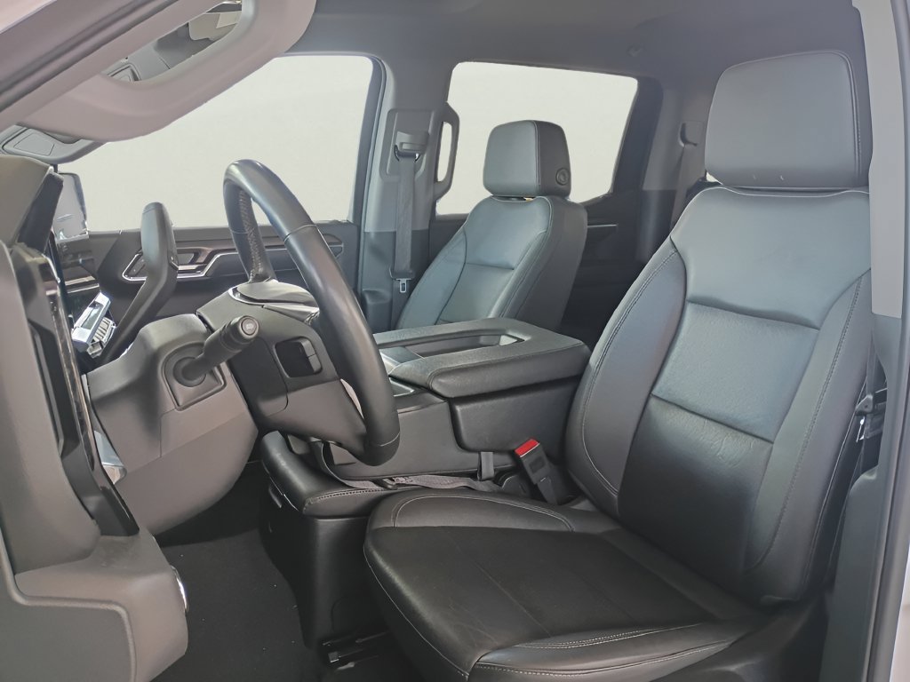Used 2025 GMC Sierra 1500 SLT RWD image 6
