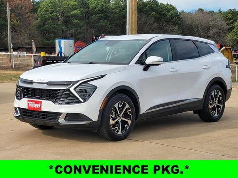 Used 2024 Kia Sportage EX image 4