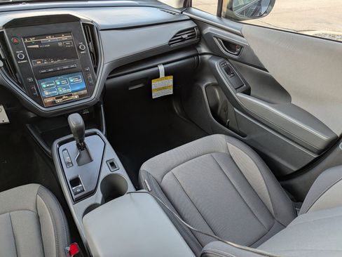 Certified 2025 Subaru Crosstrek 2.0i image 11
