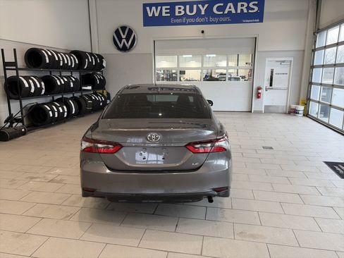 Used 2023 Toyota Camry LE image 6
