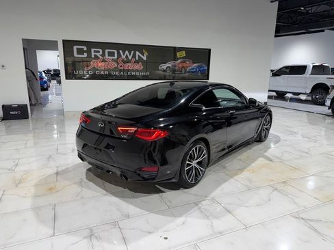 Used 2017 INFINITI Q60 3.0t Sport RWD image 11