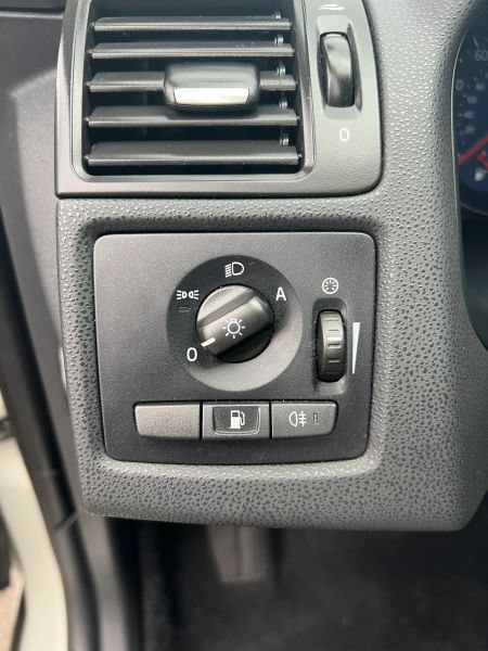 Used 2012 Volvo C30 T5 R-Design w/ Climate Pkg FWD image 22