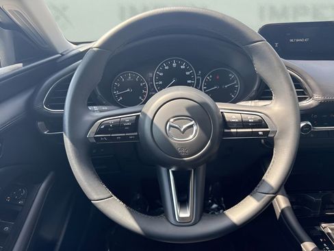 Used 2025 MAZDA MAZDA3 s FWD image 14