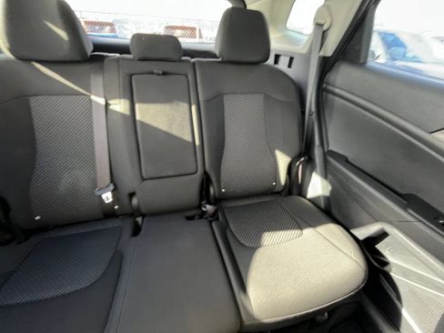 Used 2025 Kia Sportage LX FWD image 37