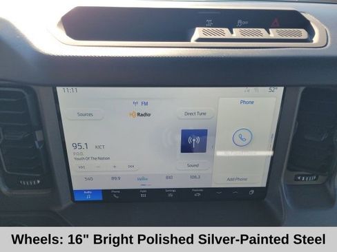 New 2025 Ford Bronco Base image 11