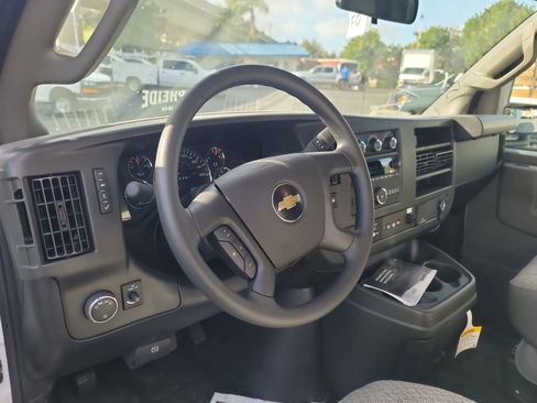 New 2025 Chevrolet Express 3500 w/ Power Convenience Package image 10