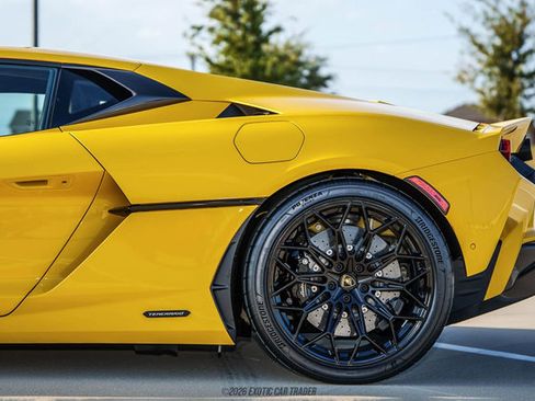 Used 2026 Lamborghini Temerario AWD/4WD image 5