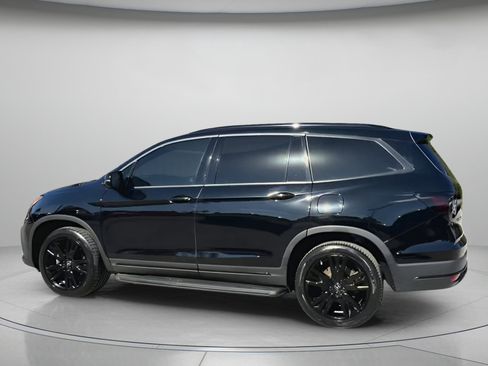 Used 2021 Honda Pilot Black Edition image 18