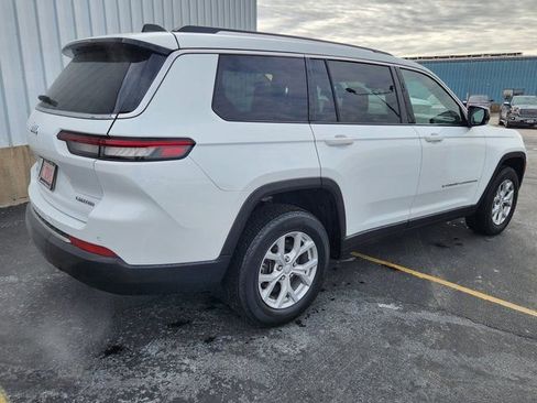 Used 2023 Jeep Grand Cherokee L Limited image 3