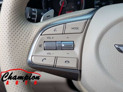 Used 2019 Genesis G70 3.3T Design RWD image 27