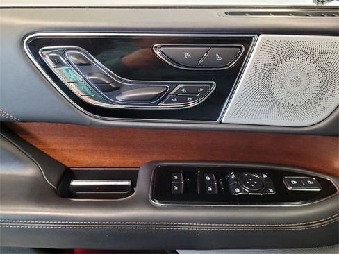 Used 2024 Lincoln Navigator Black Label image 28