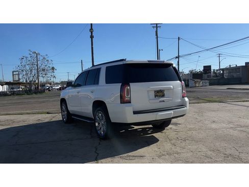 Used 2018 GMC Yukon SLT w/ Open Road Package image 9