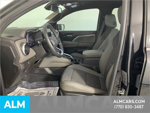 Used 2023 Chevrolet Colorado ZR2 image 9