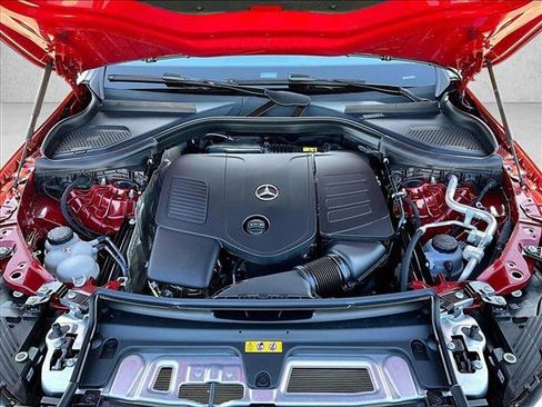 Used 2026 Mercedes-Benz GLC 300 image 11