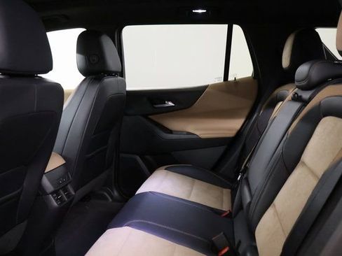 New 2026 Chevrolet Equinox ACTIV w/ Convenience Package III image 30