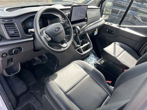 New 2026 Ford Transit 150 Low Roof RWD image 15