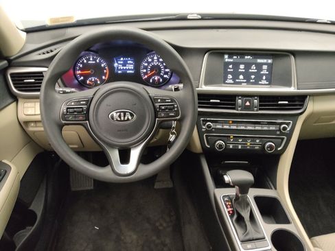 Used 2018 Kia Optima LX FWD image 22