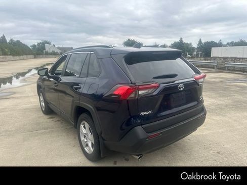 Used 2020 Toyota RAV4 XLE w/ Convenience Package AWD/4WD image 4