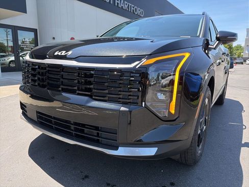 New 2026 Kia Sportage EX AWD/4WD image 3