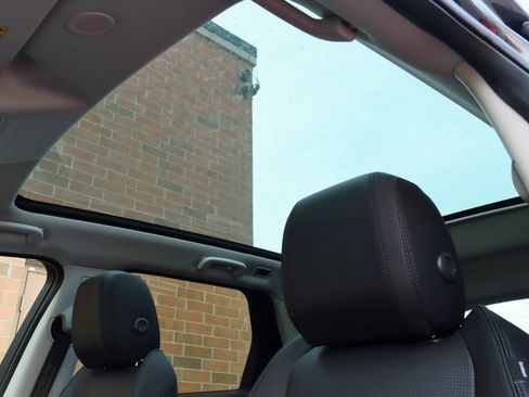 Certified 2025 Land Rover Discovery Sport S image 13