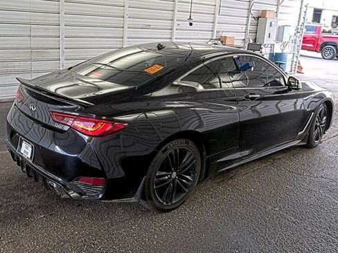 Used 2017 INFINITI Q60 3.0t w/ Premium Plus Package 3.0T RWD image 2