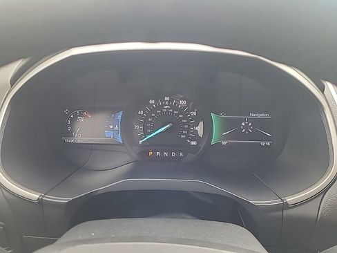 Used 2017 Ford Edge SEL w/ Equipment Group 201A AWD/4WD image 21