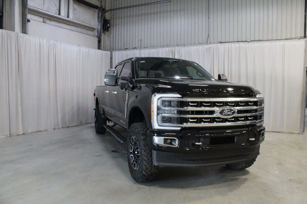 Used 2024 Ford F350 Platinum AWD/4WD image 39