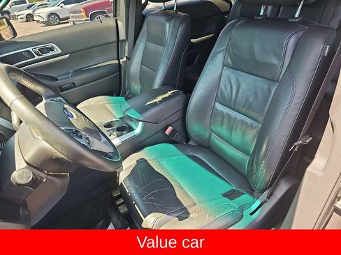 Used 2011 Ford Explorer XLT w/ 202A Rapid Spec Order Code FWD image 17