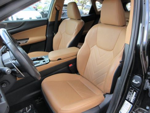 Used 2025 Lexus NX 350h AWD w/ Cold Area Package image 32