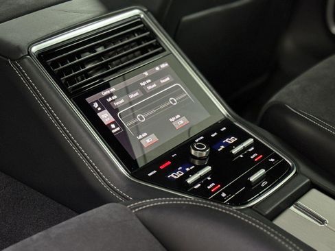 Used 2022 Porsche Panamera GTS AWD/4WD image 32