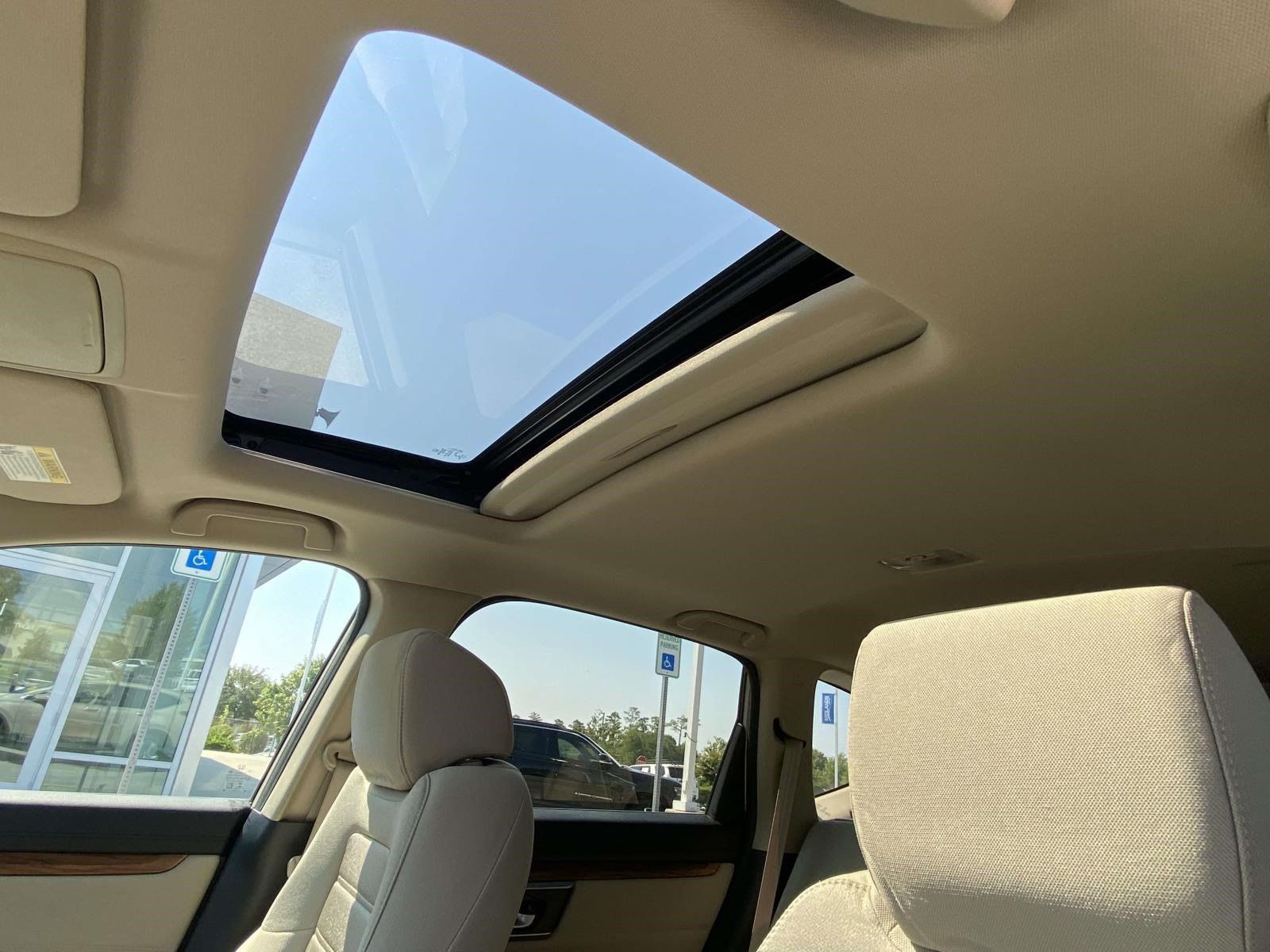 Used 2018 Honda CR-V EX image 15