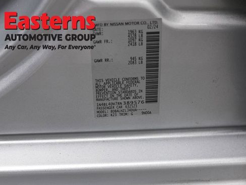 Used 2024 Nissan Altima 2.5 SV FWD image 35