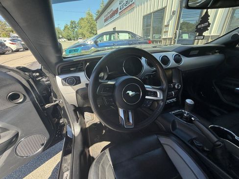 Used 2015 Ford Mustang GT Premium w/ Equipment Group 401A RWD image 10