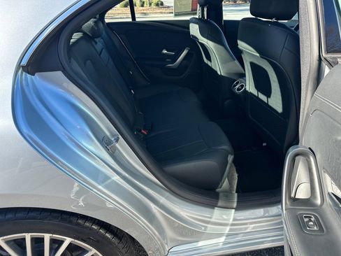 Used 2025 Mercedes-Benz CLA 250 image 15