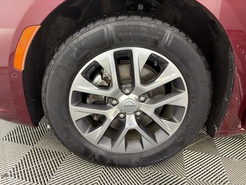 Used 2021 Chrysler Pacifica Pinnacle image 14