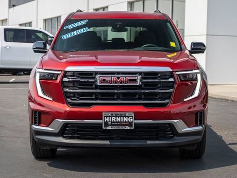 Used 2025 GMC Acadia Elevation AWD/4WD image 2