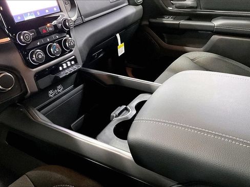 New 2026 RAM 1500 Big Horn AWD/4WD image 9