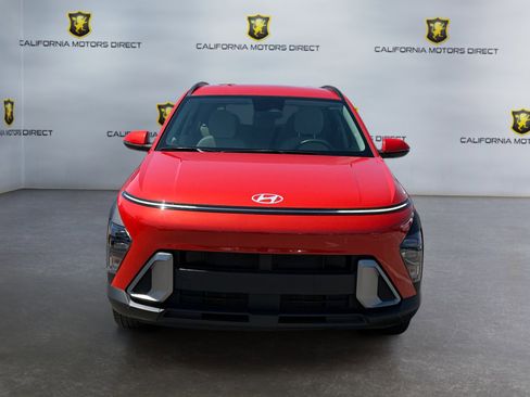 Used 2025 Hyundai Kona SEL image 8
