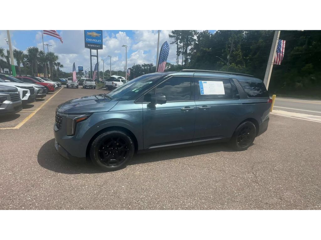 Used 2025 Kia Carnival SX Prestige FWD image 6