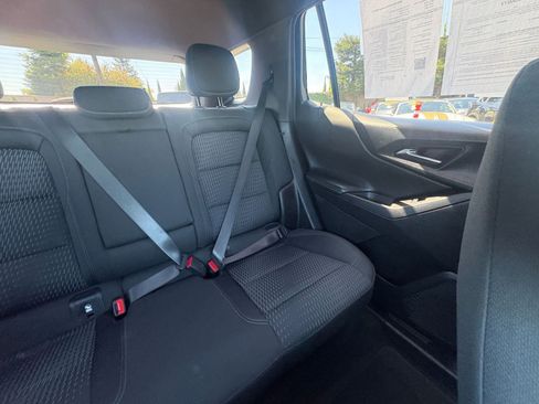 Used 2025 Chevrolet Equinox LT FWD image 38