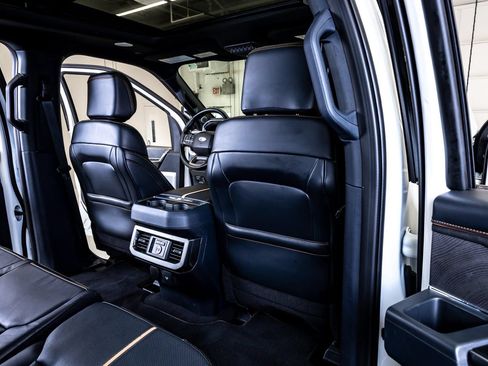 Used 2024 Ford F250 Platinum AWD/4WD image 22