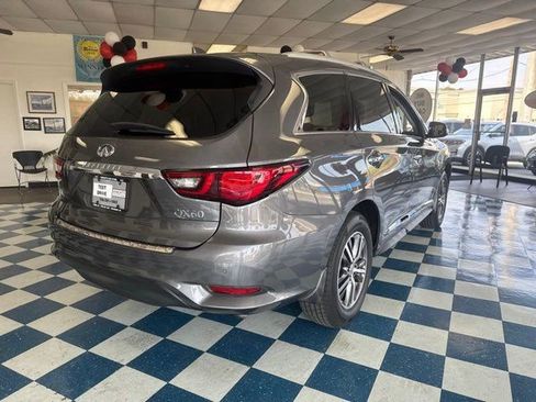 Used 2017 INFINITI QX60 FWD w/ Premium Plus Package image 7